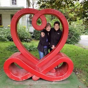 Meet your Posher, Helena